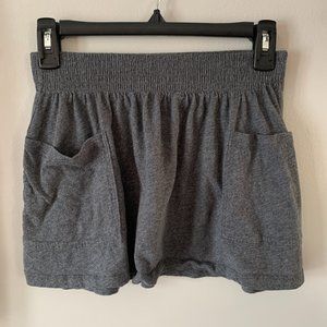 Cotton mini skirt w/ pockets
